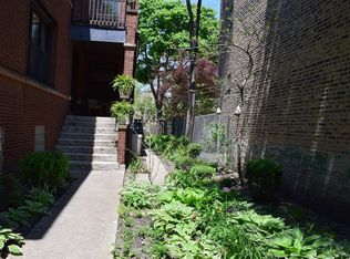 1420 W Rosemont Ave #2N, Chicago, IL 60660