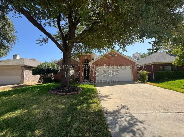 6916 Indiana Ave, Fort Worth, TX 76137