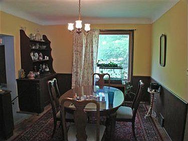 3rd image of 2910 Cricket Ln