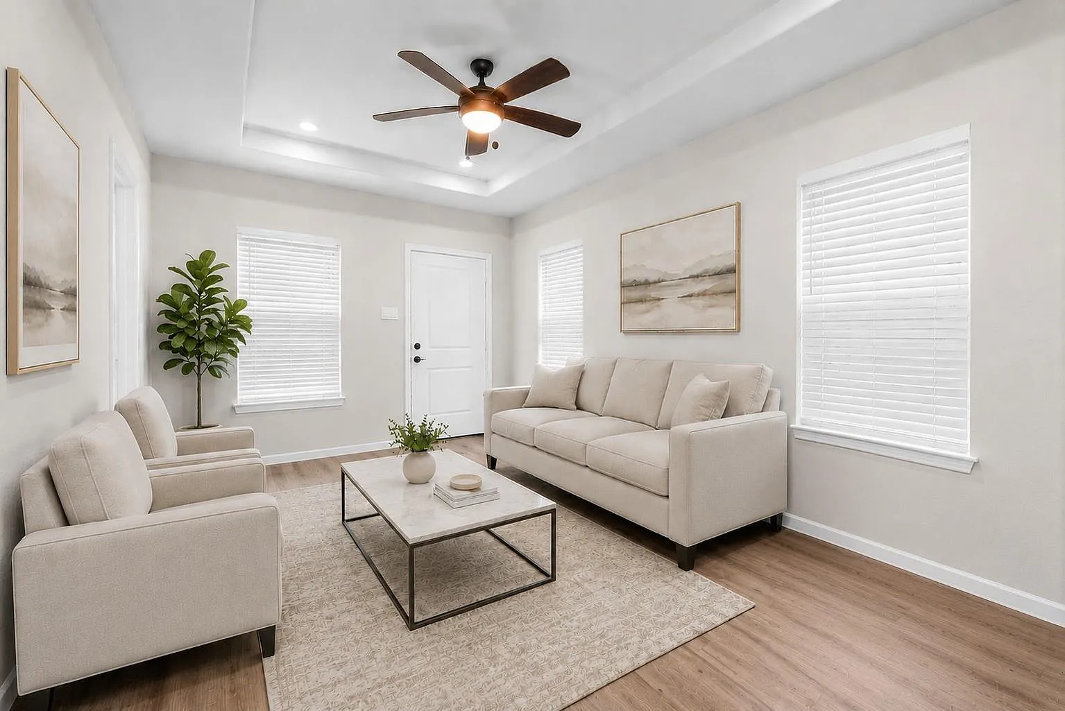 3 bed, 3.0 bath, 1092 sqft, $1,675 — Photo 4