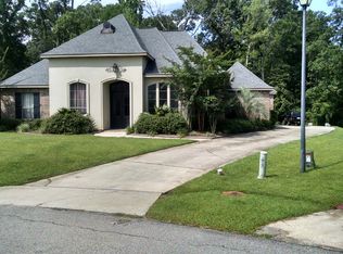 102 Castine Oaks Dr, Mandeville, LA 70448
