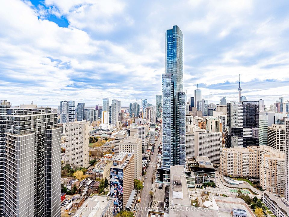 1st image of 7 Grenville St #4511