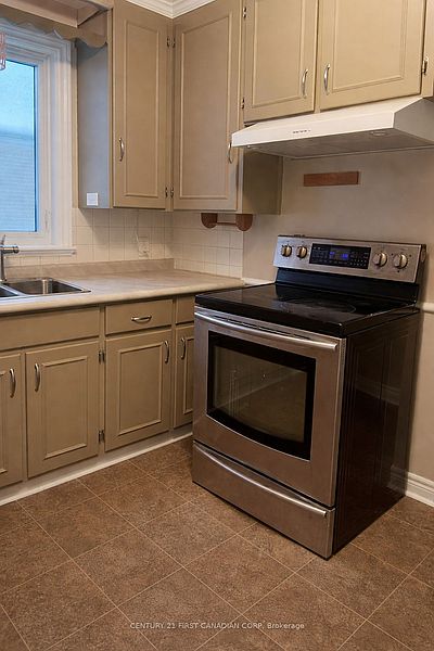 London House for rent - 3 Bedrooms — photo 12