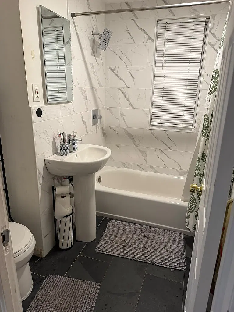 3 bed, 1180 sqft, $1,780 — Photo 1
