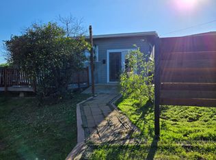 727 S Ridge Dr, Fallbrook, CA 92028