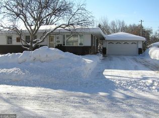 112 Horizon Cir NE, Fridley, MN 55421