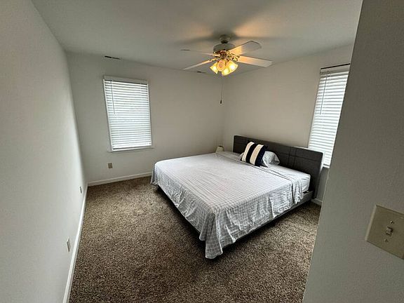 4th image of 605 3rd St #C