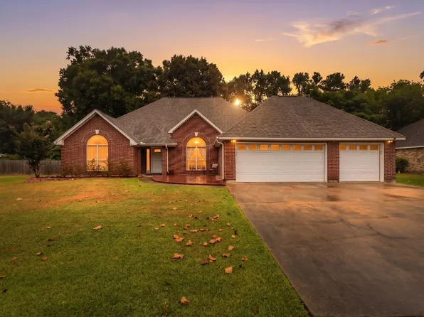 1328 Buckingham Dr, Orange, TX 77632