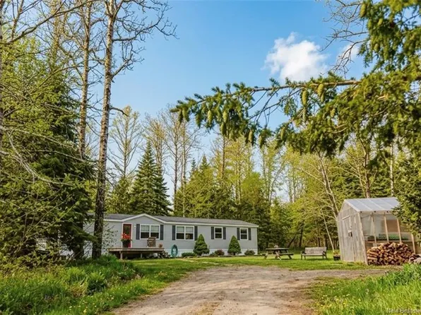 24 & 30 Hartley Settlement Rd, Wicklow, NB E7K 2V5