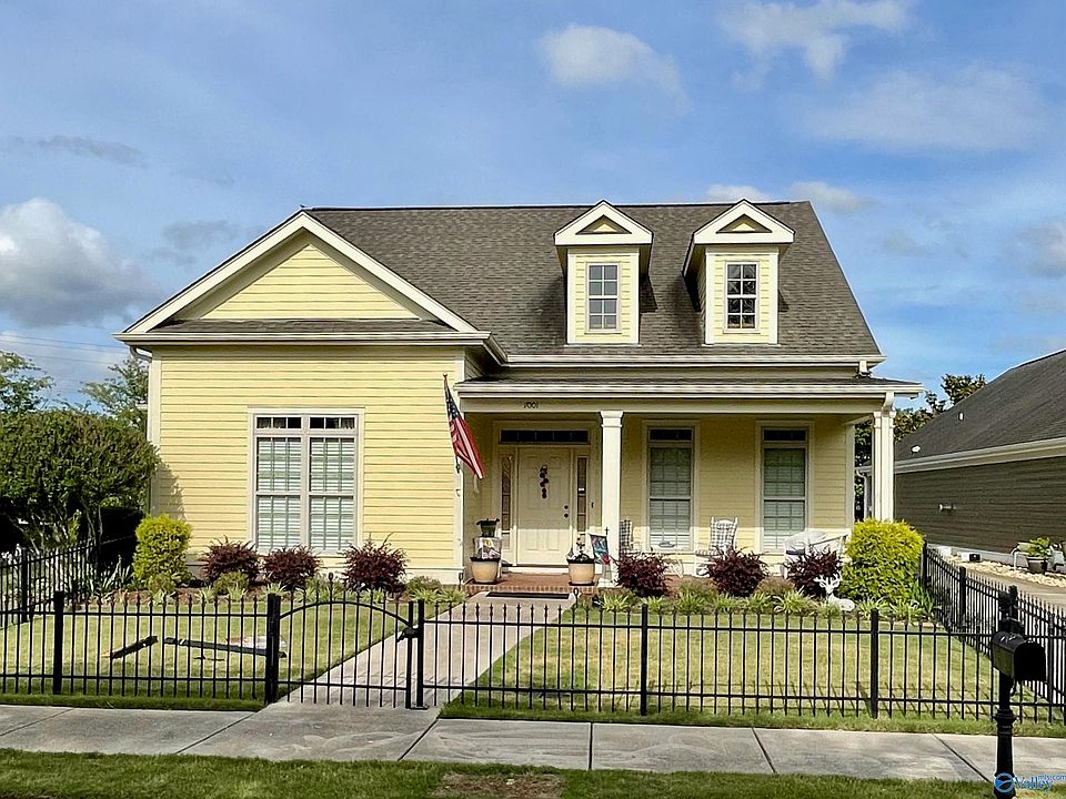 1st image of 7001 Derby Dr SE