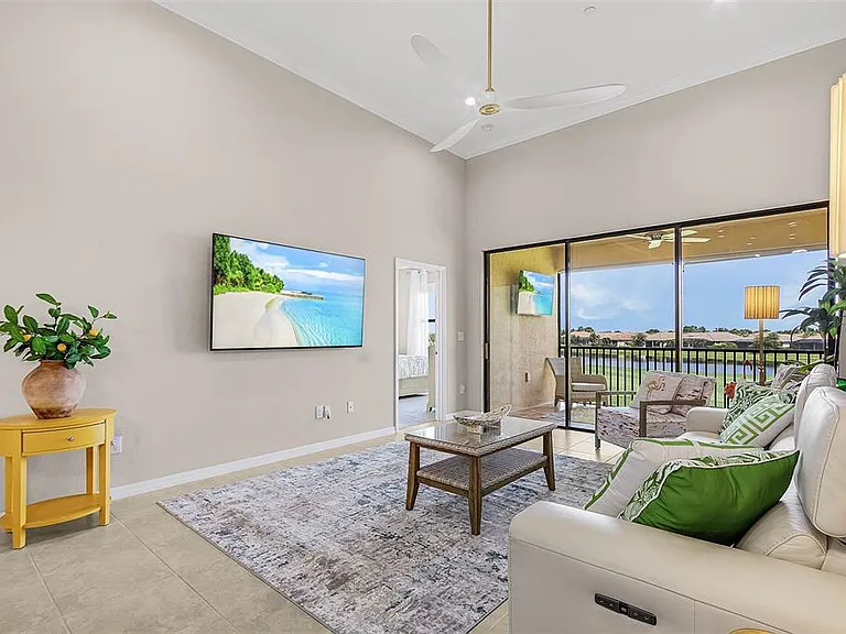 13725 Messina Loop #201 — Photo 11