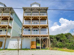 102 Fairytale Ln #A, Surf City, NC 28445
