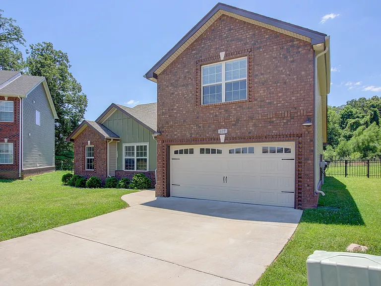 677 Battery Ct — Photo 57