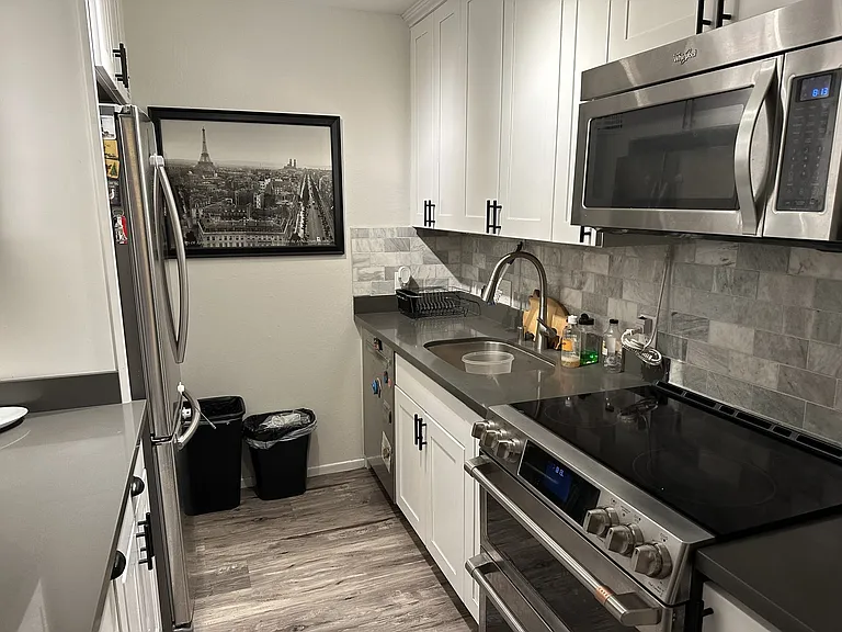 1420 Webster St #6 — Photo 6