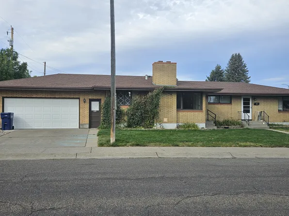 402 46th St S, Great Falls, MT 59405