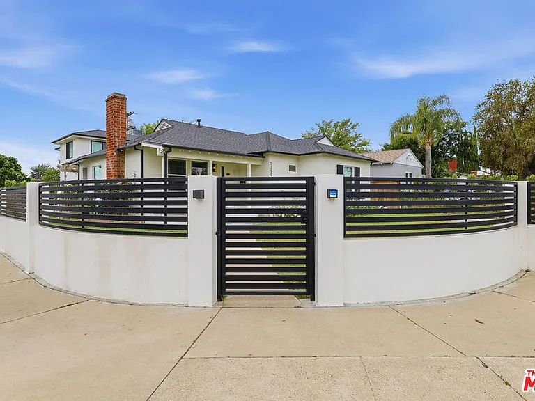 12500 Miranda St — Photo 17