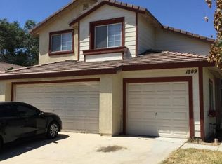 1809 W Avenue H8, Lancaster, CA 93534