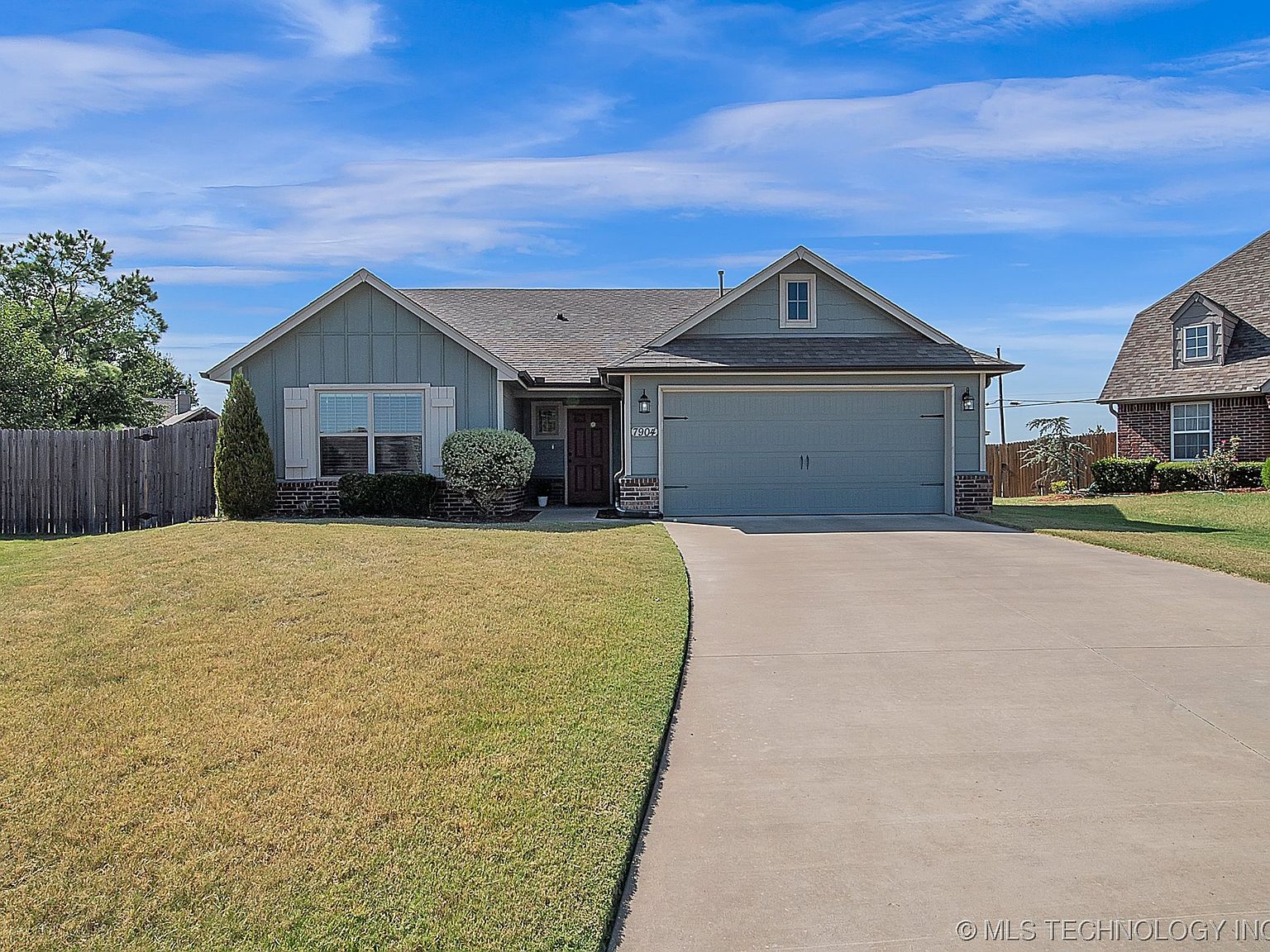 7904 S Dogwood Ave, Broken Arrow, OK 74011 | Zillow