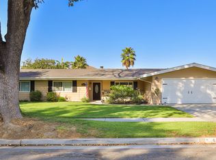 4835 Cliffside Dr, Riverside, CA 92506