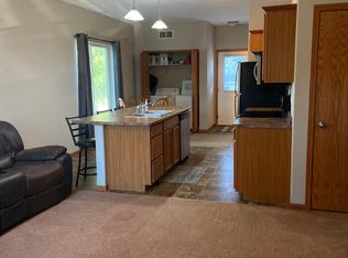 2337 8th Ave, Marion, IA 52302