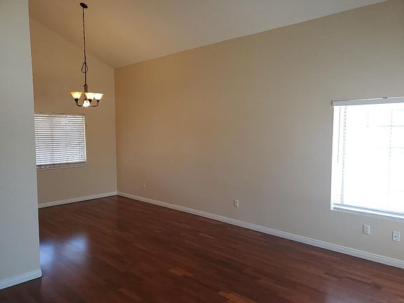 2nd image of 23354 La Mesa Ln