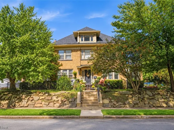 1521 Liberty St, Parkersburg, WV 26101