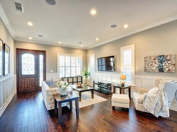 3rd image of 2580 Fallingtree Dr