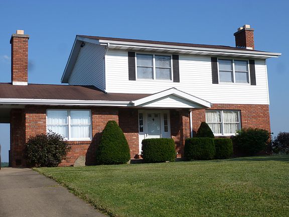 2nd image of 70851 Saint Clairsville Cres