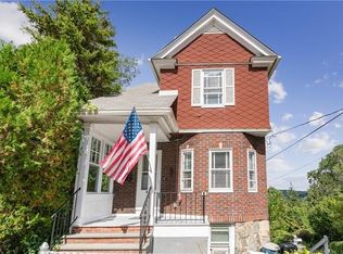 93 Lewis St, Yonkers, NY 10703