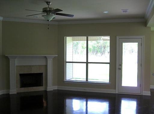 3rd image of 43306 Sontheimers Rd