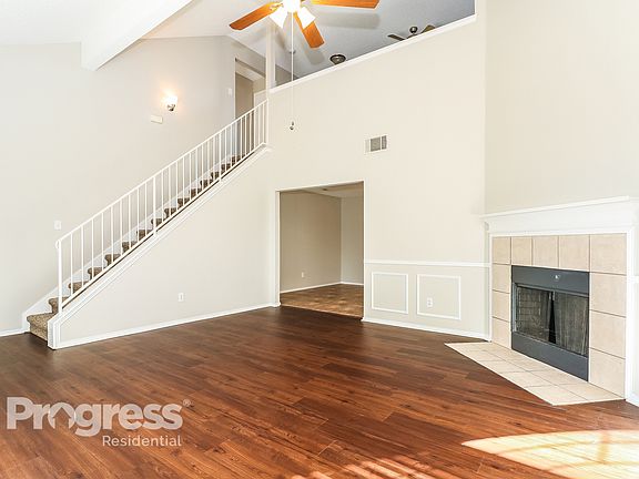 3rd image of 4303 Quail Field Dr