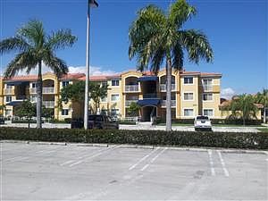 1st image of 21000 SW 87th Ave APT 205
