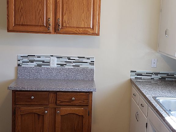 5th image of 2285 Alameda Ave