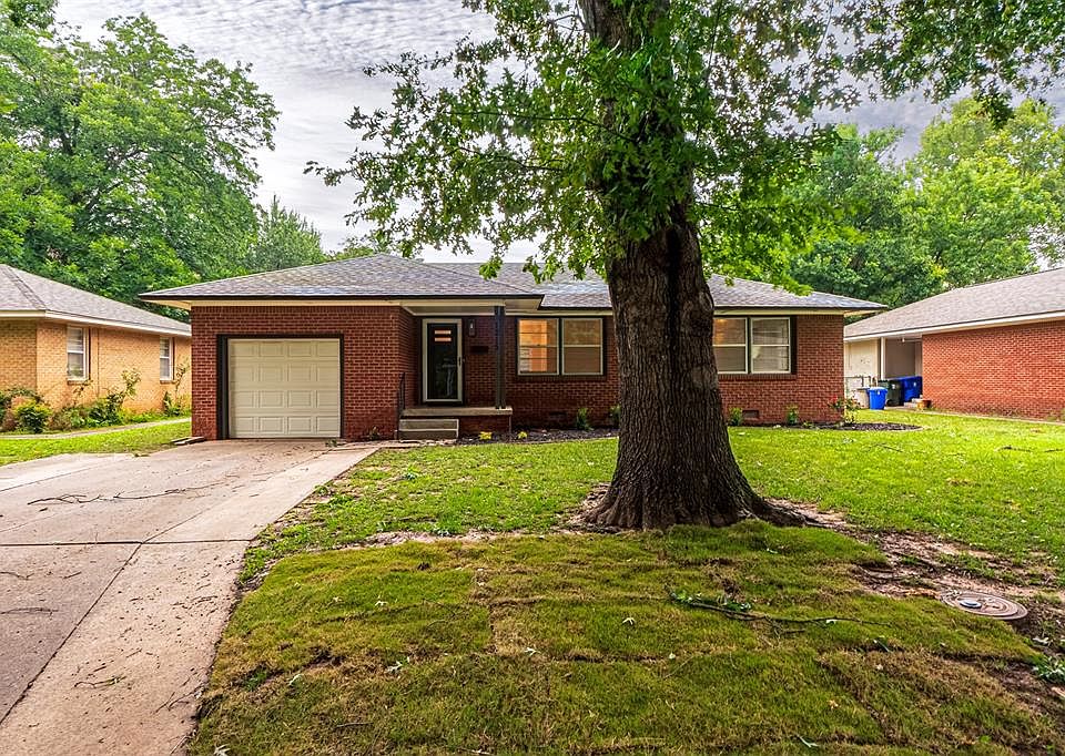 1st image of 1215 Caddell Ln