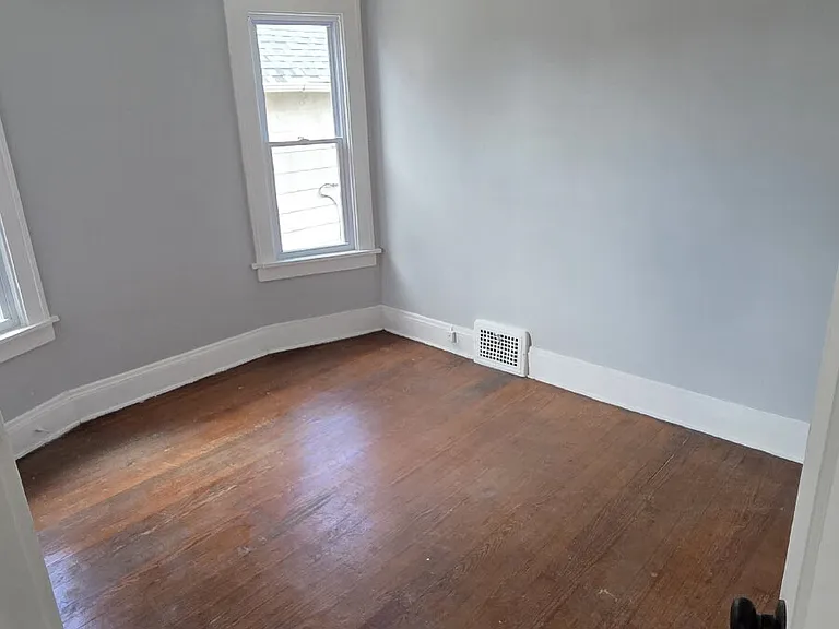 3505 Poe Ave #UP — Photo 9