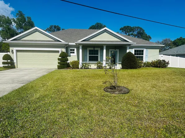 5111 NW Newark Lane, Port St Lucie, FL 34983