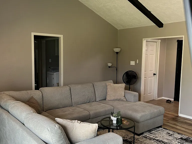 2827 NE Lake Ave — Photo 8