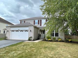 867 Audubon Ln, Aurora, IL 60506