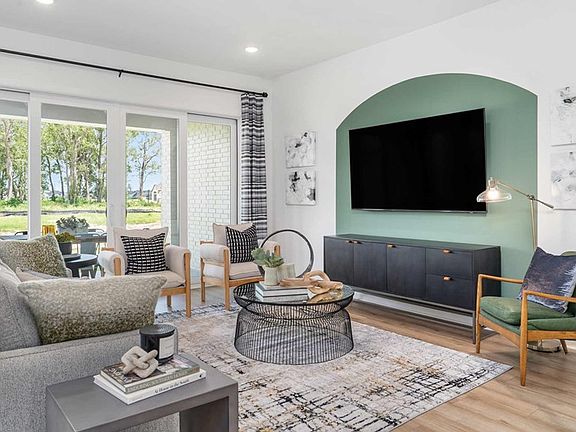 The Edgehill - Family Room