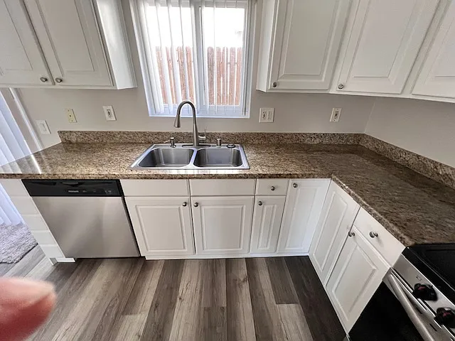 4202 Hilaria Way — Photo 2