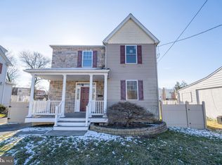 624 Maple Ave, Aldan, PA 19018
