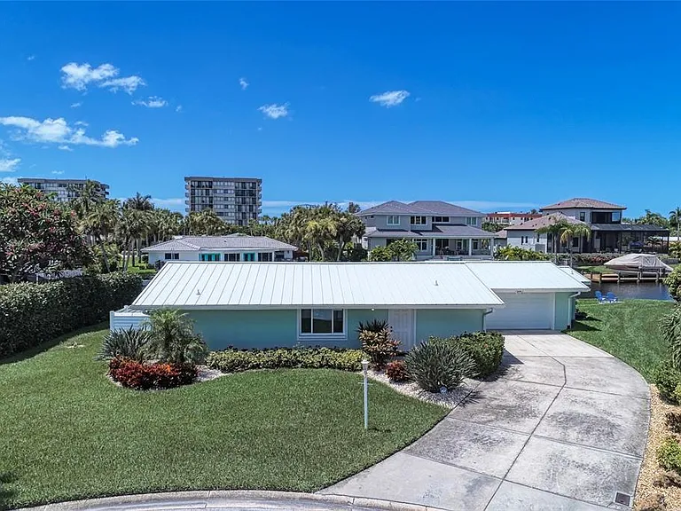5577 Contento Dr — Photo 41