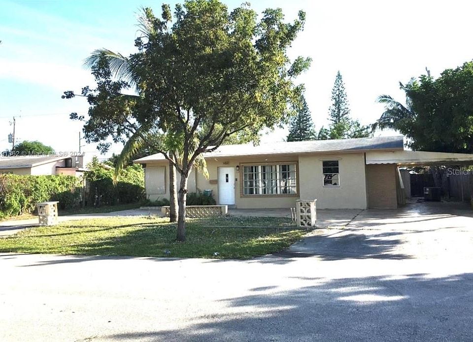1st image of 1460 NE 31st Ct