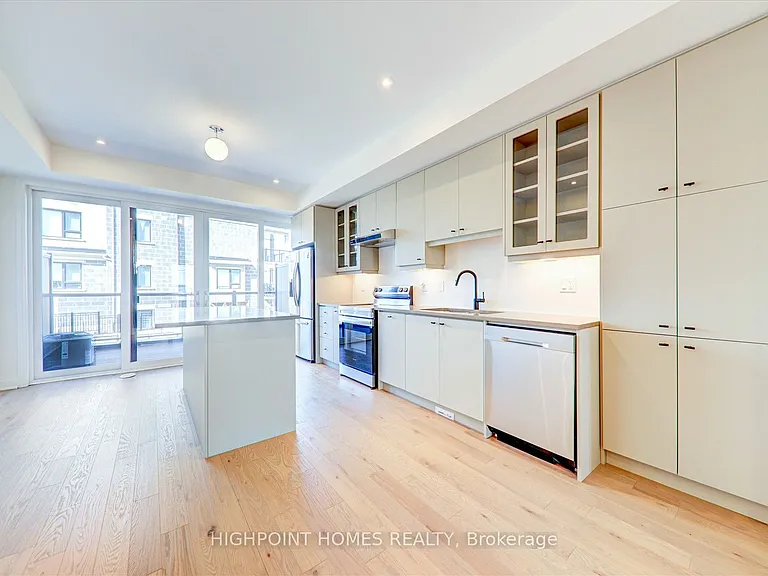 641 Port Darlington Rd #20 — Photo 19