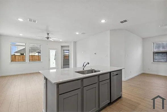 876 Sunflower Rd — Photo 5