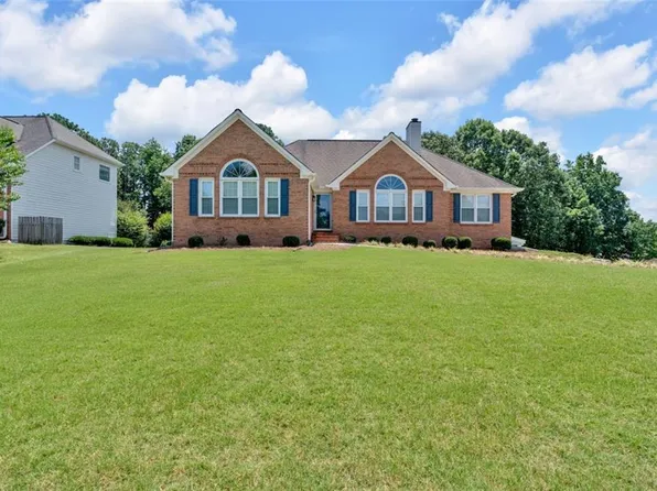 3304 Brooksong Way, Dacula, GA 30019