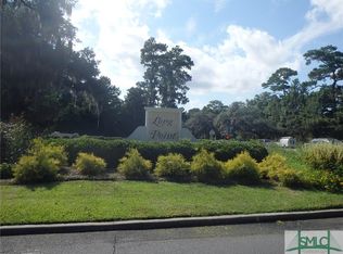 7 Palm Grove Ct, Savannah, GA 31410