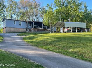 2708 Clabo Rd, Sevierville, TN 37862