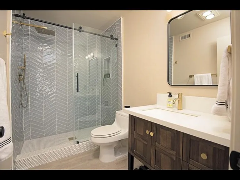 1150 E Palm Canyon Dr #16 — Photo 15