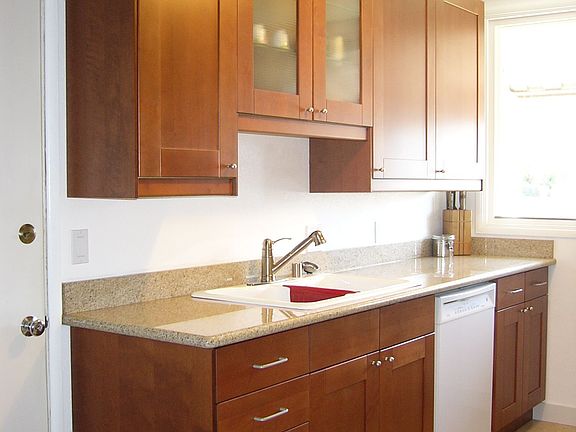 2nd image of 1268 Capitol Ct